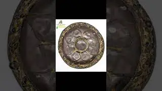 17th&ndash;18th Century Authentic Mughal Solid Silver Bowl with Garnets & Lotus Motif