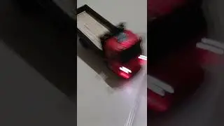 Mini Accelo carroceria e farois parte 3, andando na garagem.