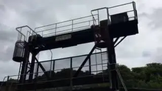 Salterhebble Guillotine Lock