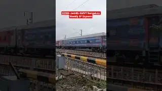 22306 Jasidih-SMVT Bengaluru Weekly SF Express..