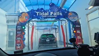 PECO/Petit Tunnel с сушилками IDC Stealth &mdash; мойка Splash Car Wash, Фэрлон, Огайо