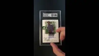 2001 SP Authentic Golf Tiger Woods ROOKIE '10' AUTO /900 #45 SGC 10 GEM MINT