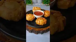 Unique Flower Samosa | Crispy & Tasty Evening Snack | Easy Veg Snack Recipe #shorts