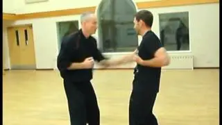 Wing Chun Kuen - Sensitivity and Chi Sau Training