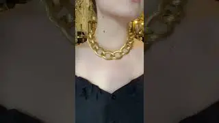 Vintage Gold Tone Large Curb Chain Necklace