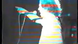 UHF - Modelo Fotográfico (LIVE in ODIVELAS 1984)