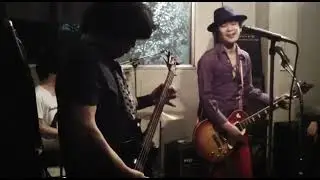 ニューバカタリアンズ／ライトで照らせ2016.2.27