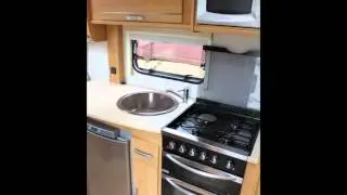 Lunar Ultima 462 2011 Model Caravan