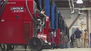 Huntsville City Schools unveils new tech-forward central office and hub