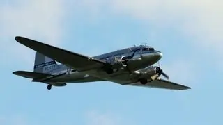 WMSpotters.pl | Douglas DC-3 SE-CFP | Mazury AirShow 2012