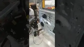 Automatic Pulse Tool TBP Tightening with Cobot | Atlas Copco