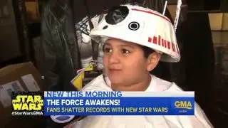 'Star Wars: The Force Awakens' - Fans Turn Out in Full Force