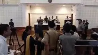 Woman insulting Uttarakhand Chief Minister(Trivendra Singh Rawat ) in Janta Darbar