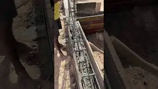 Earth Beam Rcc Concrete #shortsfeed #construction #constructiontips #concrete #amazingshorts #skills