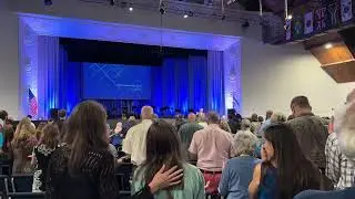 &ldquo;Let the Blessings Come&rdquo; - Peter Wyns blessing the people