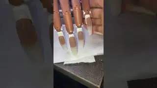 Modelones Acrylic