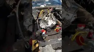 Under the hood of the small block Chevy twin turbo build!!! Sbc / twin turbos / budget build