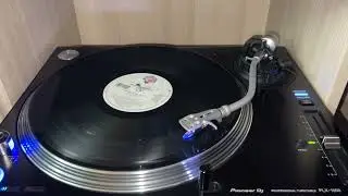 The Doobie Brothers - Listen To The Music (Motiv8 12