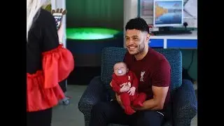 Alex Oxlade-Chamberlain visits Zo&euml;&rsquo;s Place Baby Hospice