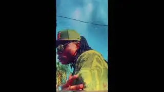 CHRIS PENNY UG  -  STAY (OFFICIAL VISUALIZER)