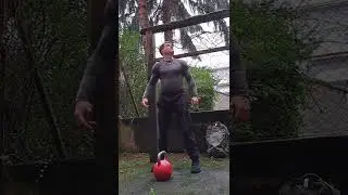 Iron Cardio 32 kg - Clean/Press/Squat 30 rounds in 15 minutes