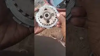 स्प्लेंडर बाइक की क्लच प्लेट कैसे फिट करें?/ #besttwowheelerservice centrenearme#servicecenternearme