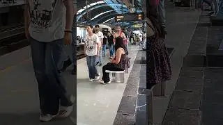 Noida Sector 18 Metro l Kuch samajh aaya