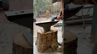 Прежде чем использовать новую наковальню, сделайте следующее
