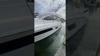 2017 Sea Ray 400 Sundancer Leaving Midway Dock | Detroit Yacht Club 🚤