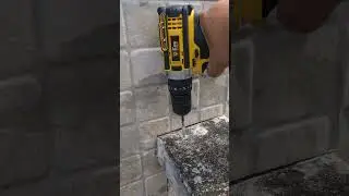 Parafusadeira the black tools TB-21PX