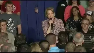 Carly Fiorina Falls Off Stage During Ted Cruz Rally