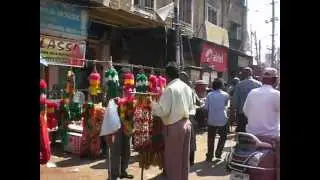 India: Street clip in Hyderabad- Diwali hustle & bustle.AVI