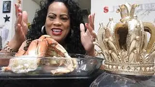 Dungeness Crab Dee Dee's Main Thing