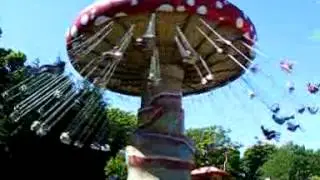 Twirling Toadstool at Alton Towers