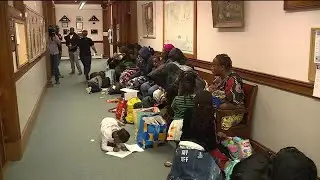 Sanford says city overwhelmed with influx of asylum seekers