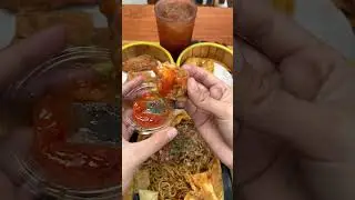 gacoan guyy!! merepet yukkk di DAGO BANDUNG