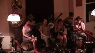 Still I'm Travelin' on - Tuba Skinny - The Little Brown Church