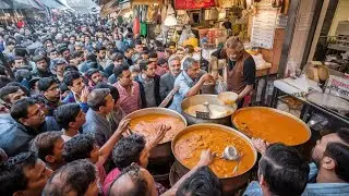 ULTIMATE PUNJABI DESI STREET FOOD HEAVEN | CHEAPEST BREAKFAST IN ROAD SIDE | ALOO SAAG PARATHA