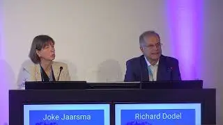 Professor Richard Dodel in conversation with Joke Jaarsma