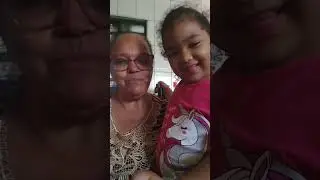 a chegada de Raquel H.