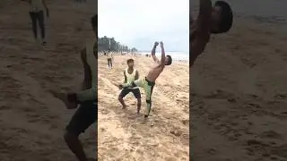 #parkour #backflip360#stunt #varal #reels #beach #flip360#varal reels
