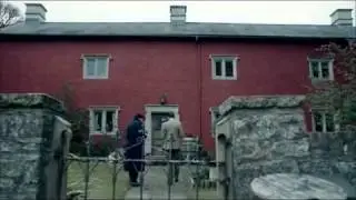 Sherlock 3x03 Sherlock and Mycroft get caught smoking