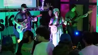 Teri Quinn and the Coyotes live@Sk8bar KC 209 Westport Rd. Kansas City MO 11/7/25