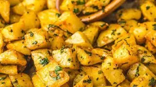 Batata harra - Spicy potato - Lebanese Batata Harra || Spicy Garlic Potatoes  Sarathy&rsquo;s kitchen