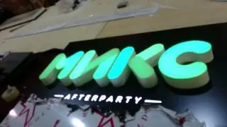 Объемные буквы с RGB подсветкой