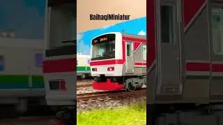 KRL DENGAN RODA RACING! 💨#miniaturkeretaapi #keretaapi #comuterline #viral #fyp #railway #miniatur