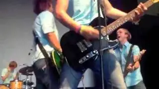 R5- Five Colours In Her Hair