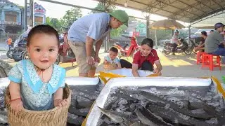 Single Mother Sells Sturgeon to Raise Her Child - Warmed by the Support of Her Loved Relatives