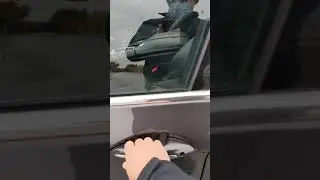 2016 535i xDrive Seatbelt Noise Part 1