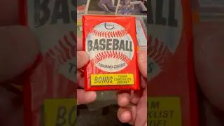 1974 Topps Baseball Wax Pack #waxpacks #baseballcards  #topps  #rippingwax #packopening